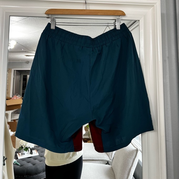 Mens athletic shorts - Picture 3 of 3